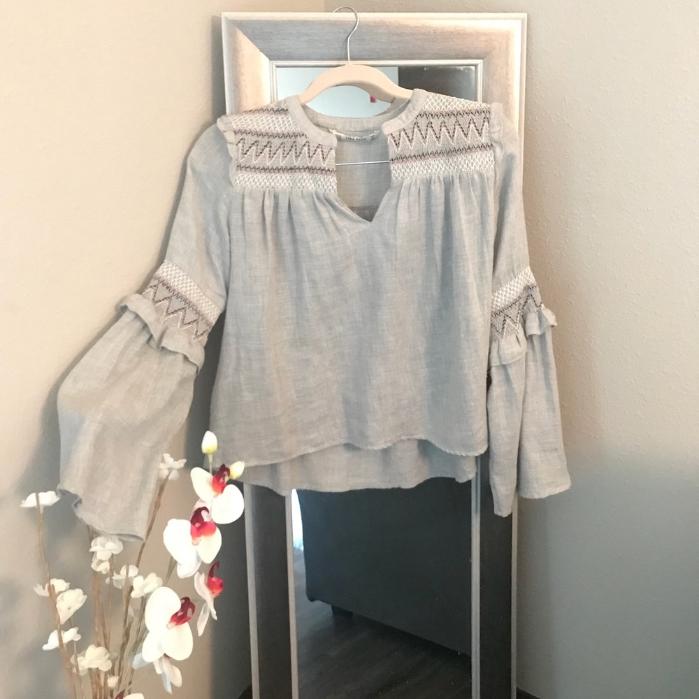 Long sleeve Zara blouse size xsmall